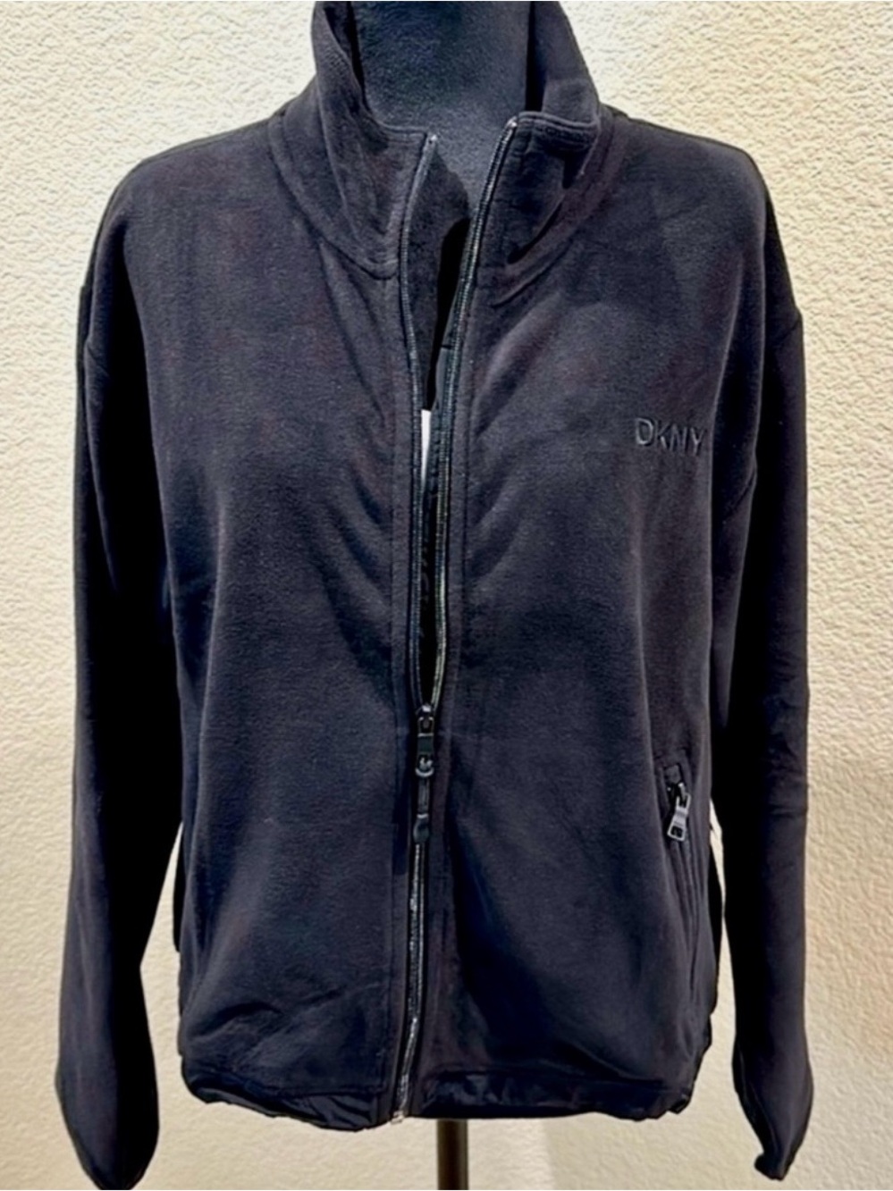 DKNY Black Full-Zip Teddy Fleece Jacket - Picture 2 of 9